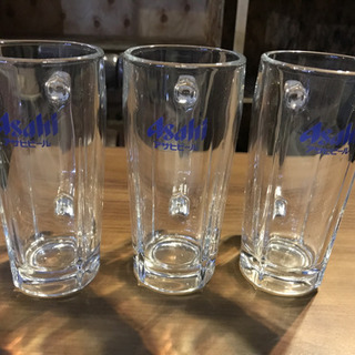 ビールジョッキの画像