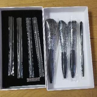 (新品、未使用)メイクブラシ 8本セット 化粧筆 フェイスブラシ...