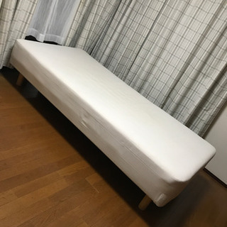シングルベッド