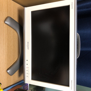 SHARP LC-16E1テレビ
