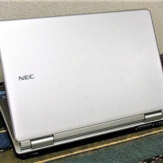 🔷15.6型液晶/高性能🆙i5/光速☆彡大容量！新品✨SSD480GB/快適♬メモリ4GB/MS Office📒✎/DVDRW(書き込み可)💿/HDMI📺/☆彡USB3.0/すぐ使えるWindows10 メディア作成ツール付💿/すぐ繋がるWi-Fi📶/点検整備清掃済み😊/NEC VersaPro シルバーの画像
