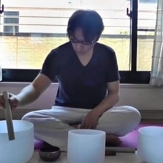  女性20～30代の方：ホームページの写真と動画のモデルさん募集 約3時間＆ヨーガ瞑想＆クリスタルボールヒーリングも体験できて7千円！の画像