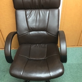 オフィスチェアー ブラウン