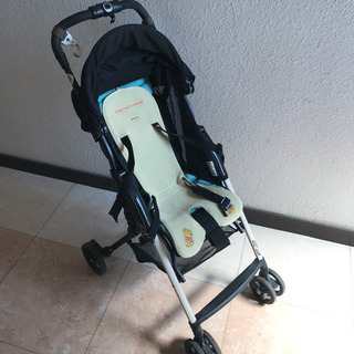 ベビーカー コンビ f2の画像