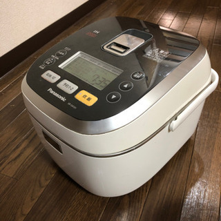 オカマがボロボロの電気炊飯器、でもとてもおいしい