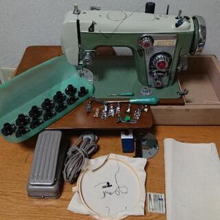 アンティークミシン ジャノメ 560 手振り刺繍