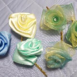 折り薔薇ヘアピン  ハンドメイドの画像