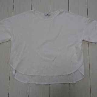 白Tシャツ