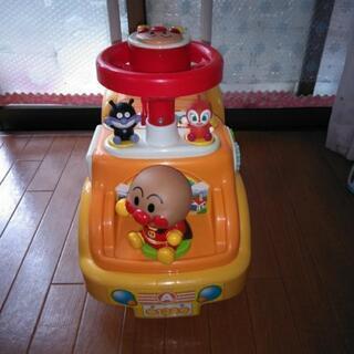 アンパンマン　よくばりビジーカーの画像