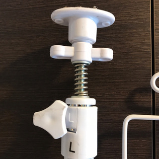 突っ張りパーテーション ホワイト　＃雑貨の画像