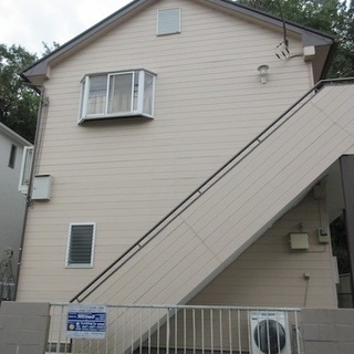 特急停車の京成佐倉駅徒歩9分のアパート角部屋、出窓、ロフト付き１K家賃2.5万円礼金敷金なし - 不動産