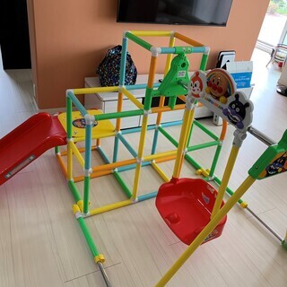 アンパンマン　アスレチック　すべり台　ブランコの画像