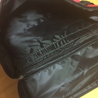 ミニオンズ スクエアリュック  未開封新品の画像