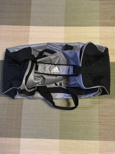 アディダス 旅行バック