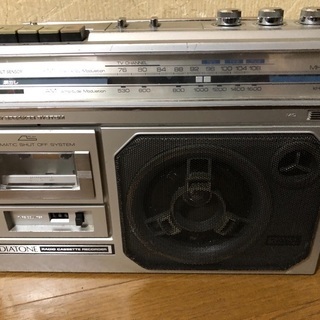 ジャンク ダイヤトーン ラジカセ＋使用済カセット 150本。