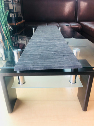 美品☆格安☆オシャレなガラステーブル早い者勝ち
