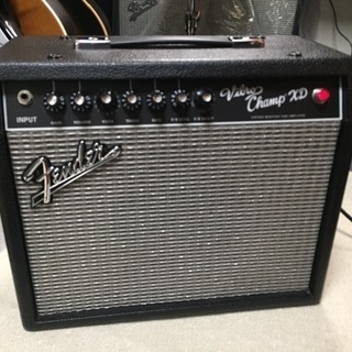 Fender Vibro Champ XD