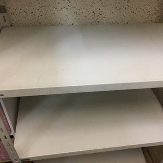 業務用スチール棚の画像