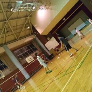 みんなで楽しくバドミントンしましょう❗ - スポーツ