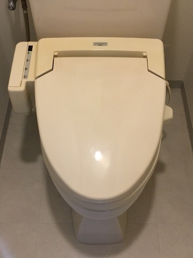 ウォシュレット 温水便座