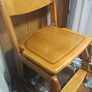 学習机の椅子 取りに来てくださる方に差し上げます