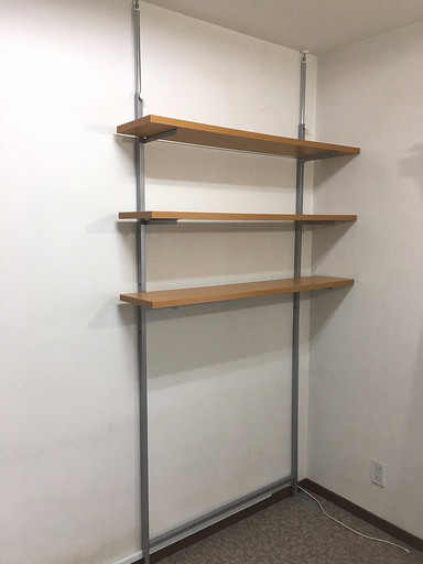 壁面突っ張り収納ラック / ウォールラック 120幅3段タイプ　ナチュラル色　NJ-0240