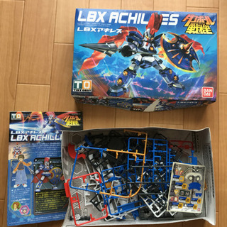 ダンボール戦機 LBXアキレス プラモデルの画像
