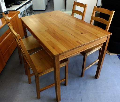 PayPay可 手稲リサイクル JOKKMOKK ヨックモック テーブル＆チェア4脚   ￥9,000-