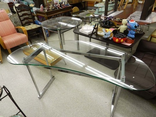 訳あり ガラステーブル ビーンズ型 高さ75cm☆ PayPay(ペイペイ)決済可能 ☆ 札幌市 北区 屯田