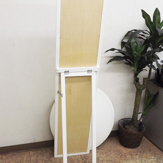鏡面スタイルミラー M-1537 姿見 全身鏡 スタンドミラー ホワイト 白 ミラー 全身ミラー スタンド式 木目調 中古品 ＃KM-182の画像