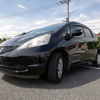 【支払総額 260,100円】ザ・エコカー！人気の黒のGE型フィ...