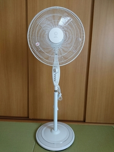扇風機　トヨトミ　羽根径40ｃｍ事務所や広範囲に　FS-F401フロア扇風機 コロナ対策