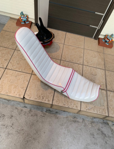 バリオス2 三段シート