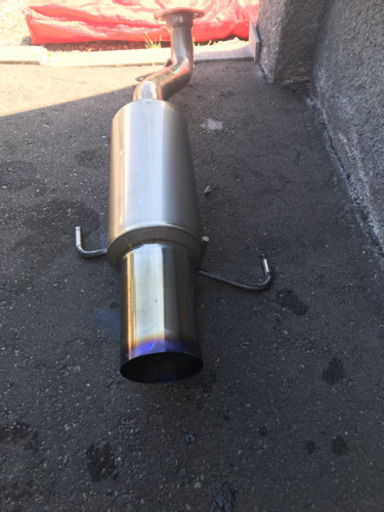 10前期アルファード3.０Lマフラー