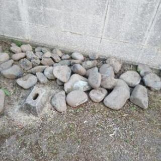 小さい庭石 花壇作りなどに