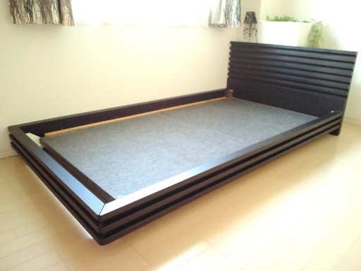 in the room おしゃれなシングルベッド