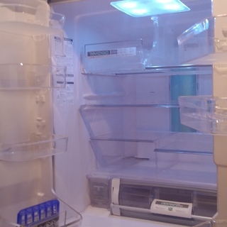 終了】☆値下げ☆HITACHI 6ドア冷蔵庫 520L R-SF52AM 2011年製