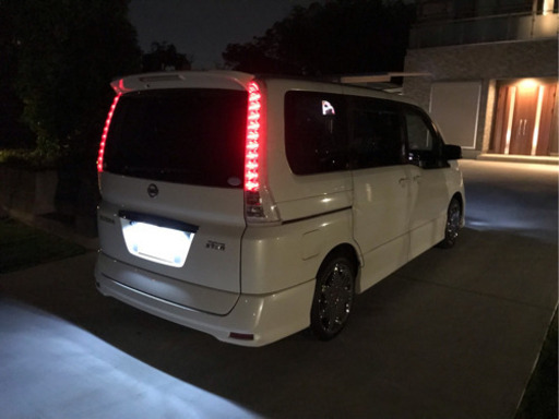 セレナ C25後期 車検令和3年5月 (Shuchan) いずみ野のセレナの中古車