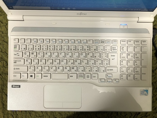 ★中古ノート★　富士通　15インチ　FMVA42JW　Pentium　B980　2.40GHz　メモリ4GB　新品SSD240GB