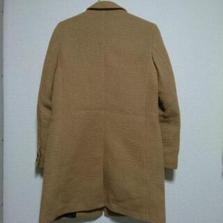 ベージュ コートの画像