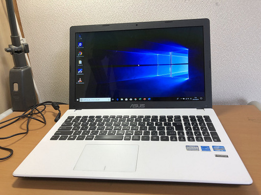 受付けを再開いたします。中古ASUS ノートパソコンX551C  Core i3  新品SSD240GB 4GBメモリ