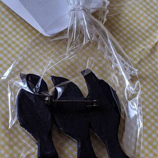 mina perhonen(ミナペルホネン)lintu　ブローチ　新品の画像