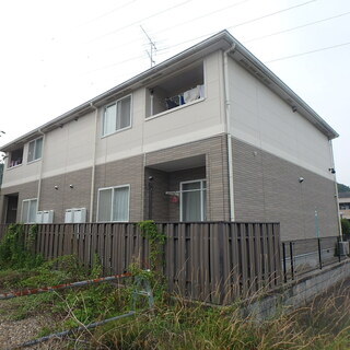 加茂郡川辺町中川辺　２ＬＤＫアパート　家賃４.９万　ミルキーハウス。ＪＲ高山本線　中川辺駅まで徒歩１０分 - 不動産