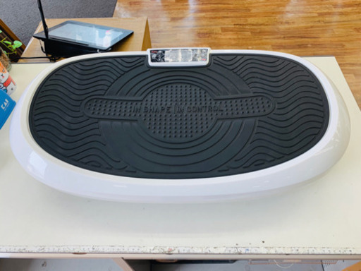 脚ヤセに効果的！電動エクササイズボード！