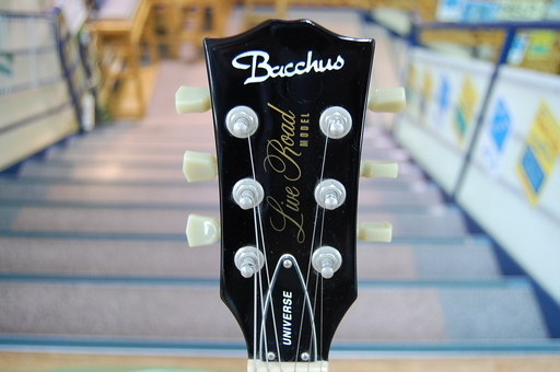 バッカス　Bacchus　エレキギター　レスポールタイプ　 BLS-700QM CS　キルティッドメープル　チェリーサンバースト  札