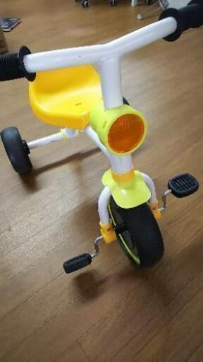 三輪車
