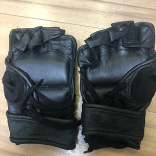 イサミ オープンフィンガーグローブ