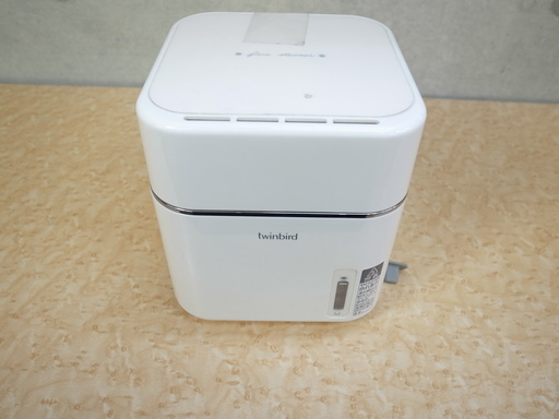 ツインバード フェイススチーマー SH-2785