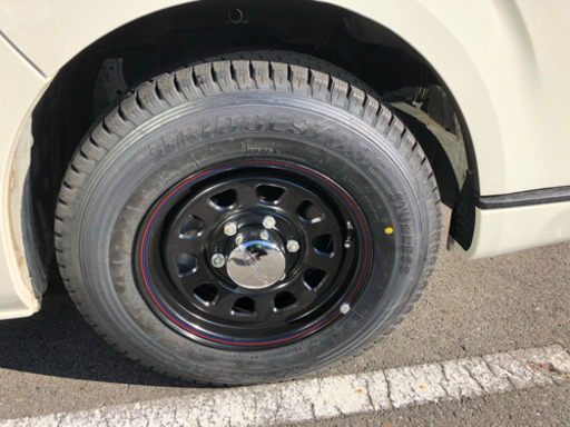 ハイエーススタッドレスタイヤ&デイトナホイールセット