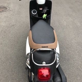 〔取引中〕お洒落レア車♪ヤマハCUXI白色100cc小型バイクの画像